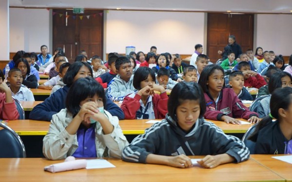 โครงการพัฒนาศักยภาพผู้เรียนในระดับการศึกษาขั้นพื้นฐาน ค่ายภาษาไทย