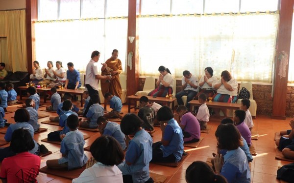 กิจกรรมทำบุญโรงเรียน
