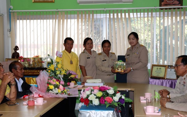 ยินดีต้อนรับผู้อำนวยการรสริน  เต็มปลื้ม